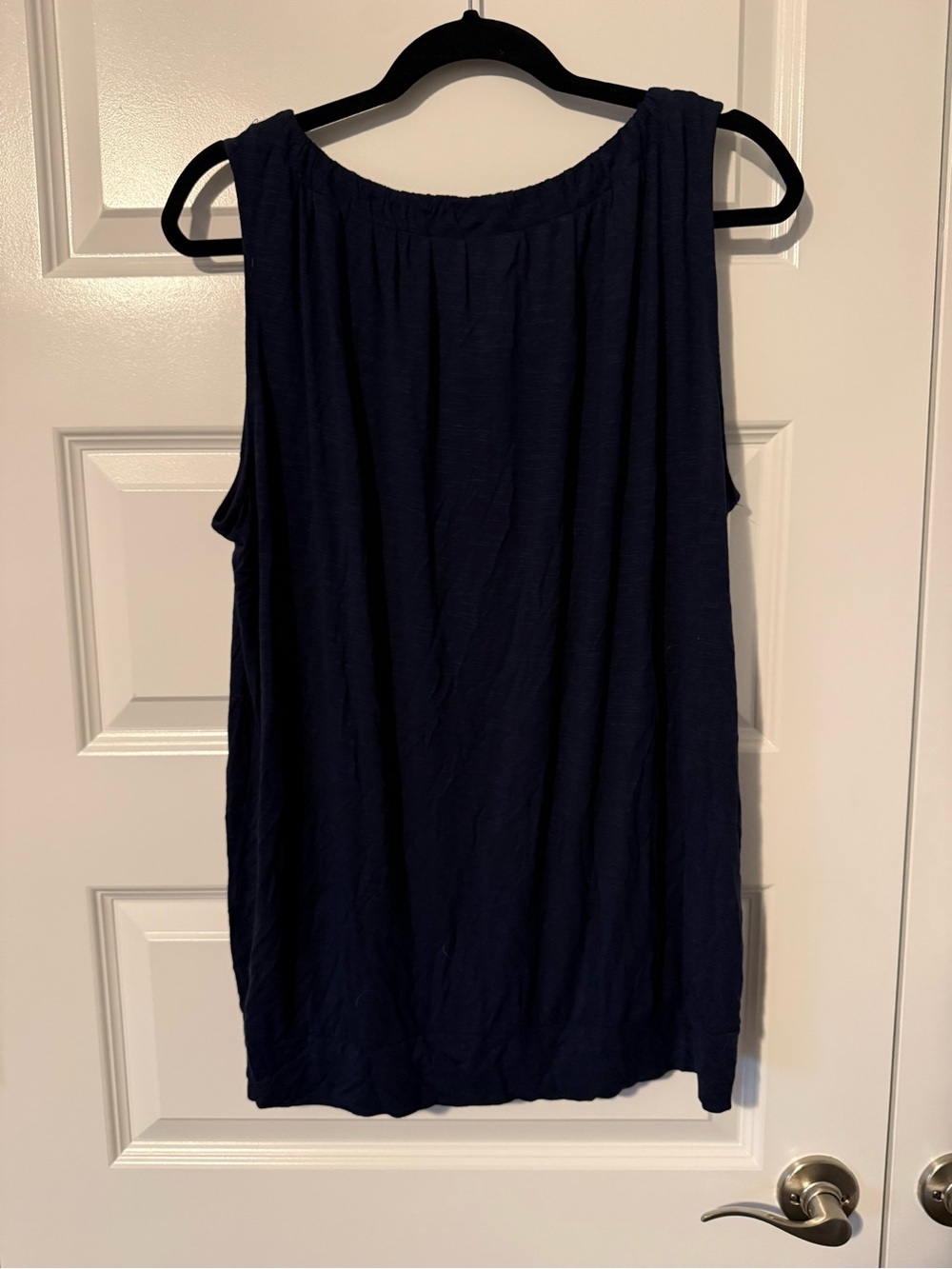 LOFT Navy Sleeveless Scoop Neck Tank